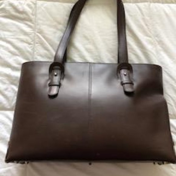 Oroton Bags Oroton Leather Zipper Tote Poshmark